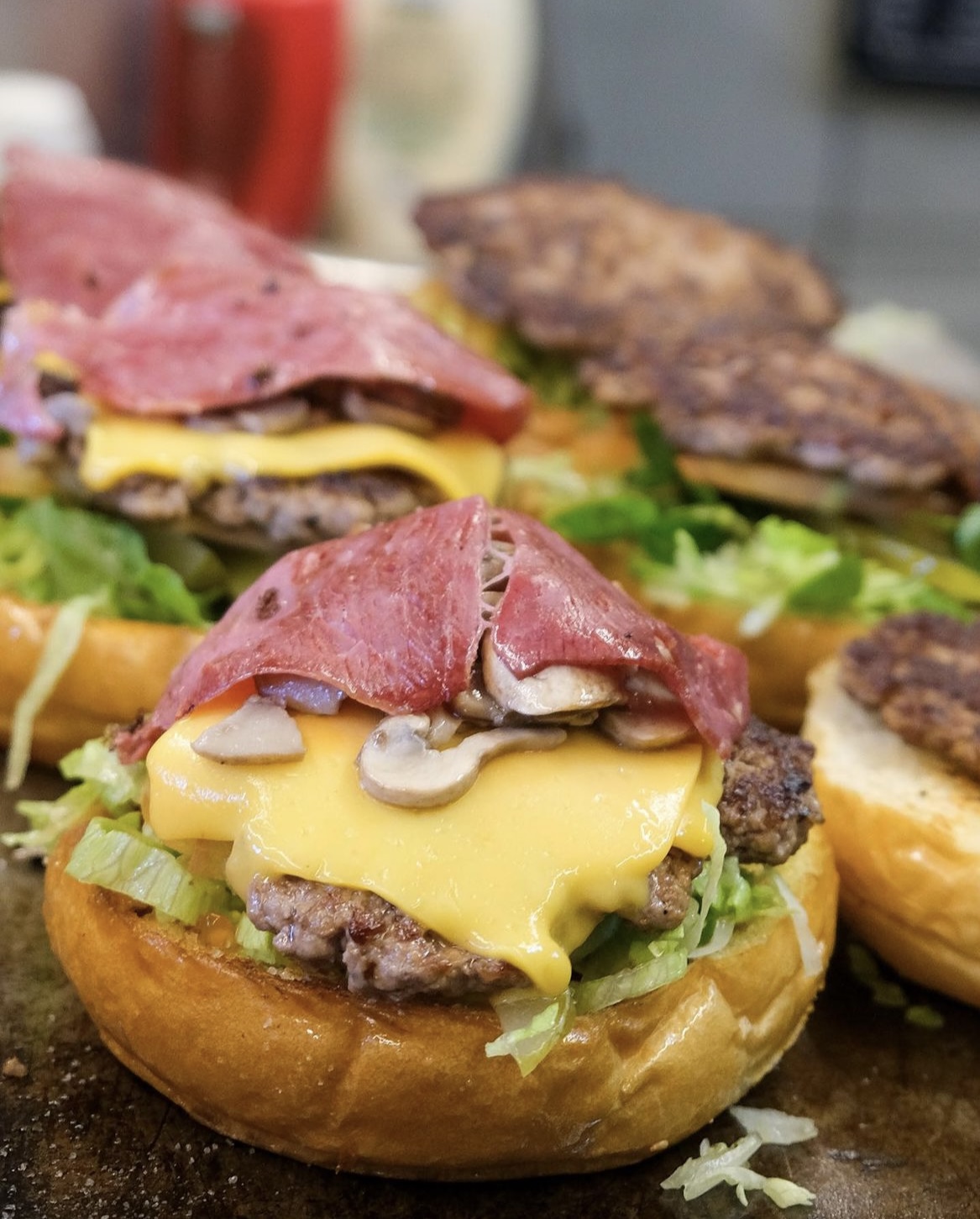 Yeni Köy Burger