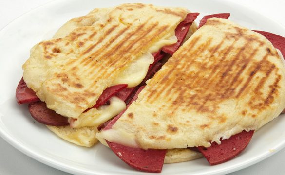 BAZLAMA TOST KARIŞIK
