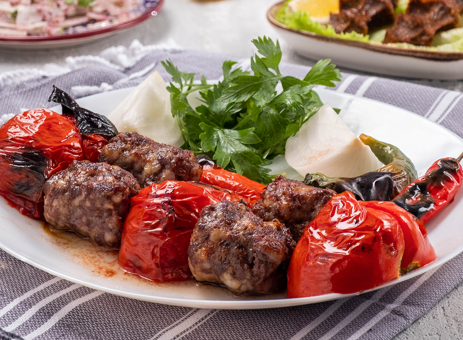 Domatesli Kebap