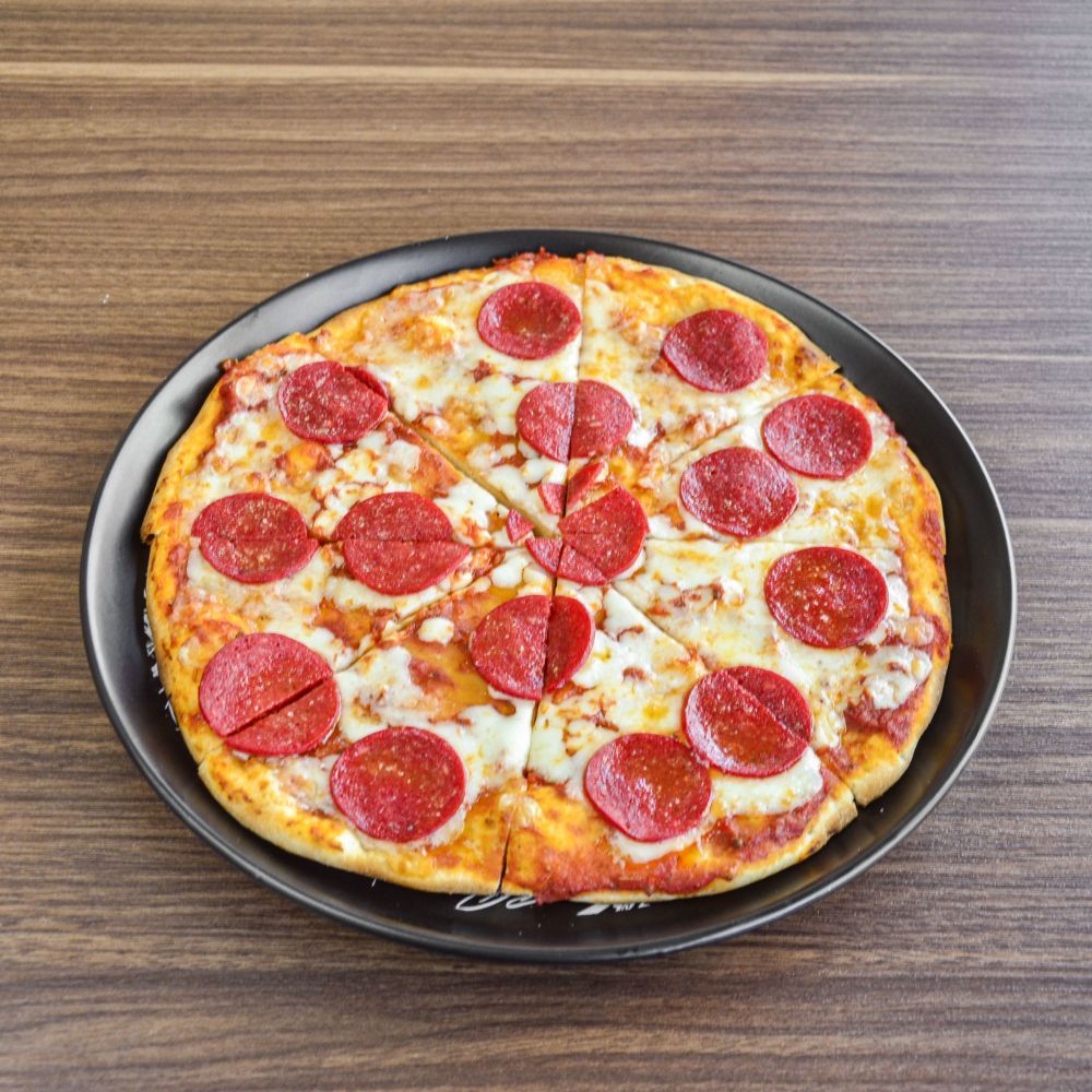 Sucuklu Pizza