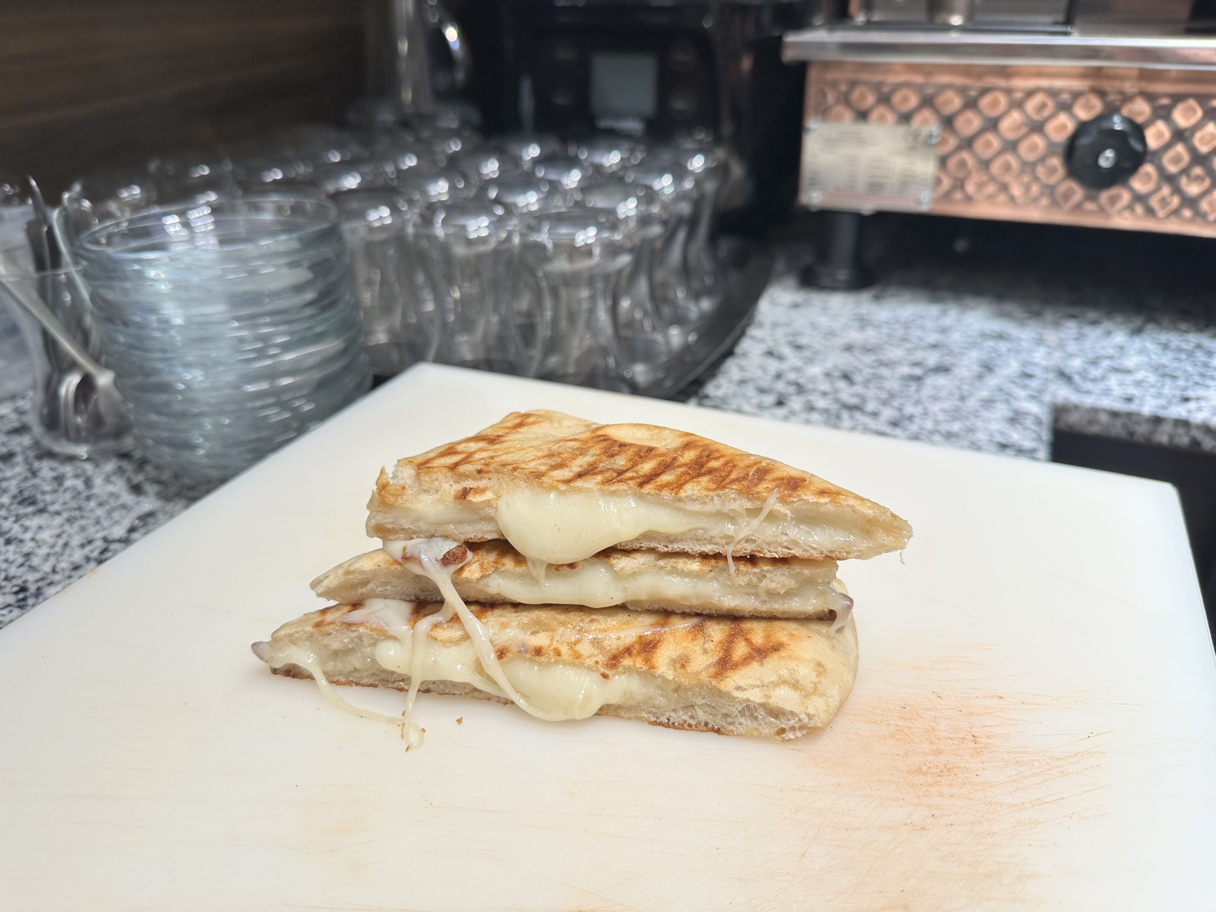 Kaşarlı Tost