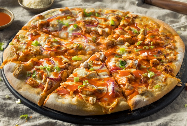 TAVUKLU BARBEKÜ SOSLU PİZZA (ORTA)