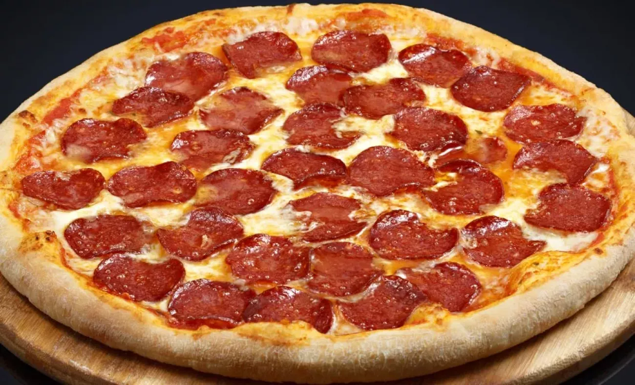 SUCUKLU PİZZA (ORTA)