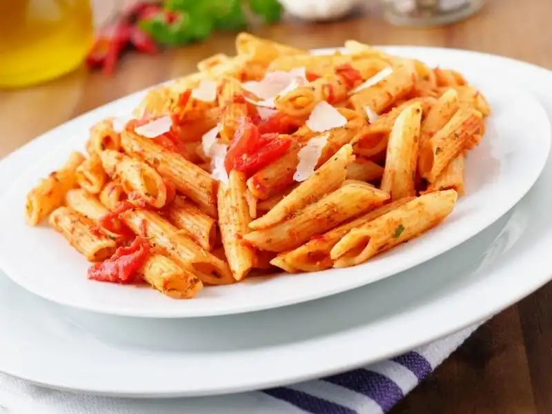 PENNE ARABİATA