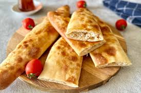 Kıymalı Kır Pidesi