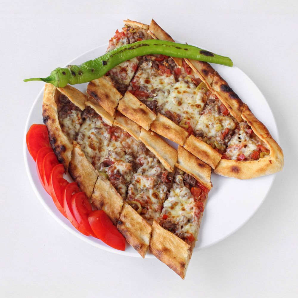 Etli Karışık pide