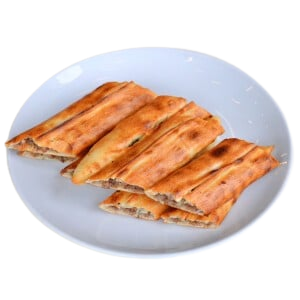 Tavuklu Kaşarlı Pide