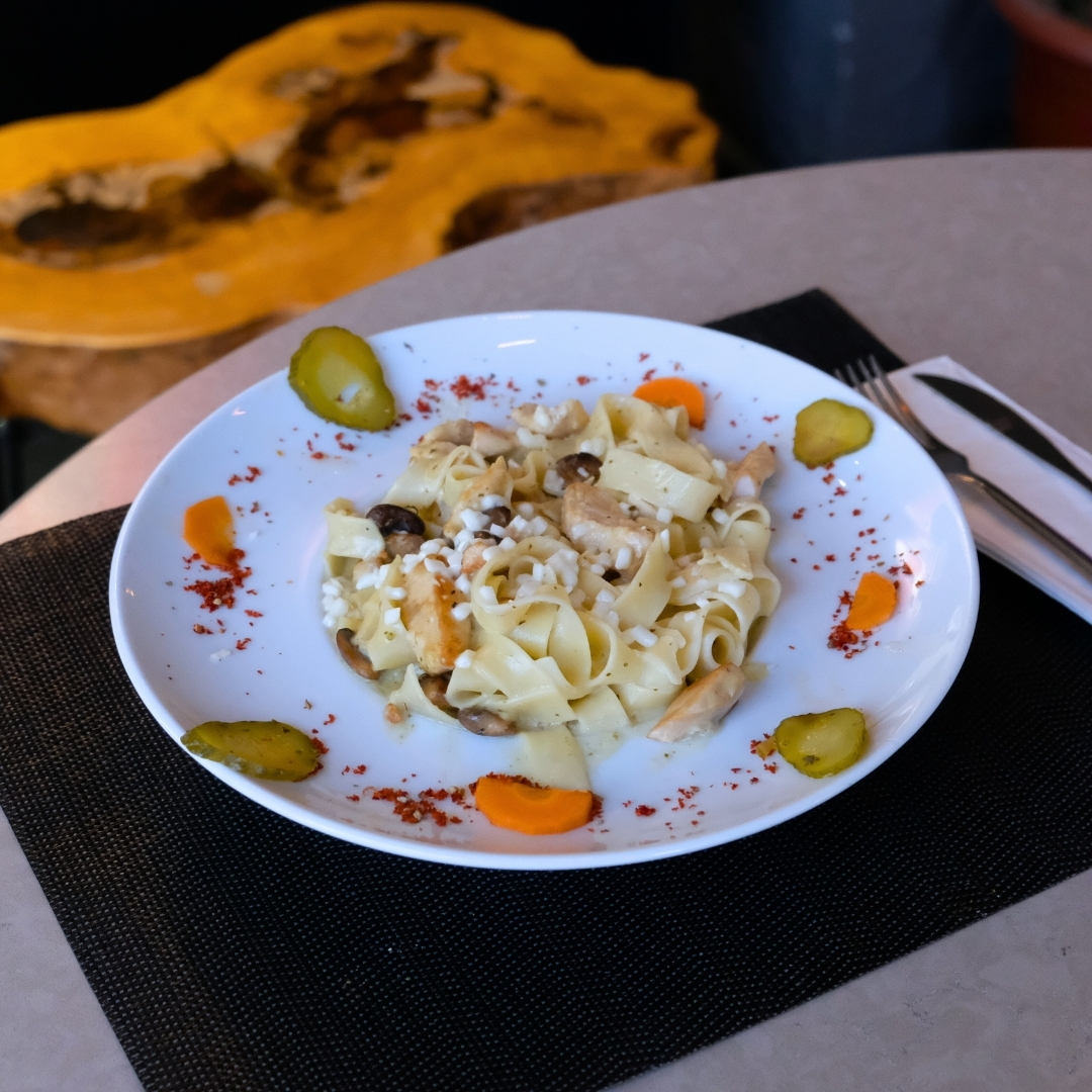 FETTUCİNİ ALFREDO