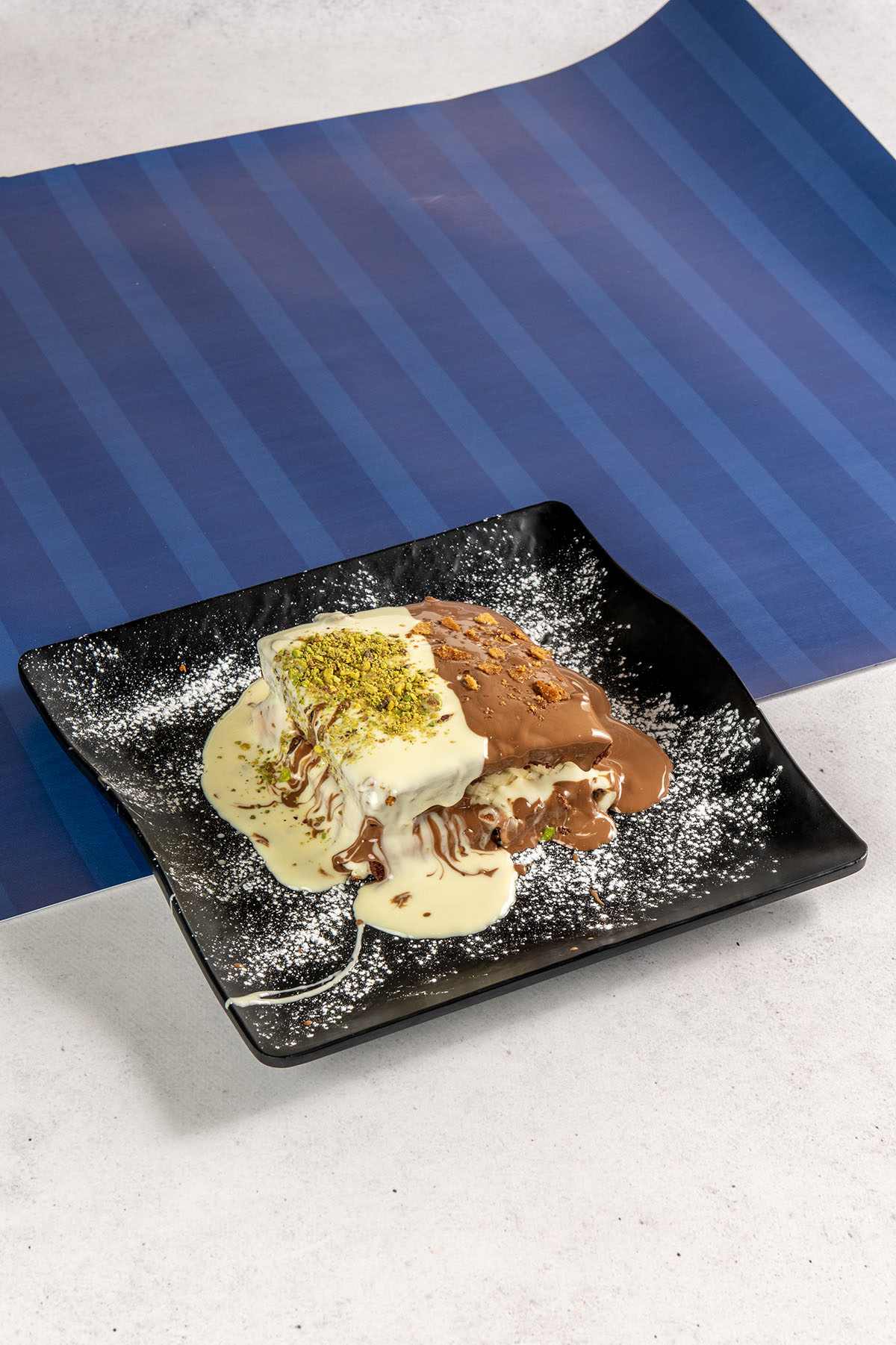CAKE YIN YANG