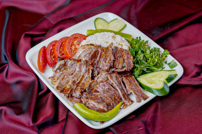 Pilav üstü et döner  (100 gr)