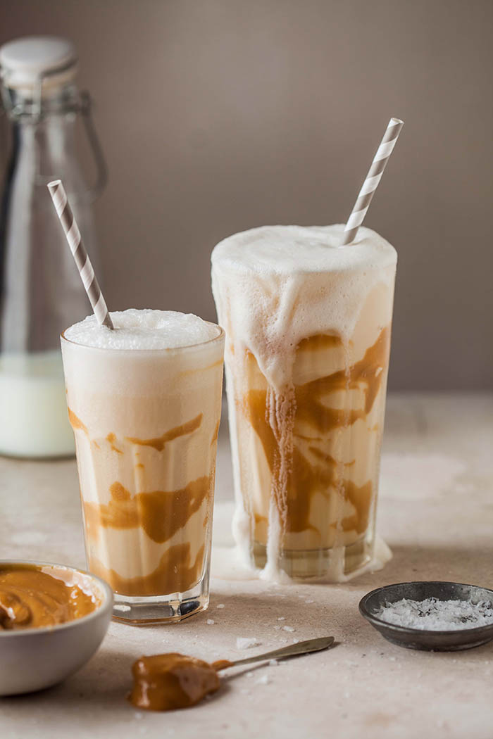 KARAMEL MİLKSHAKE