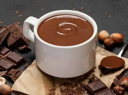 HAZELNUT SICAK ÇİKOLATA 