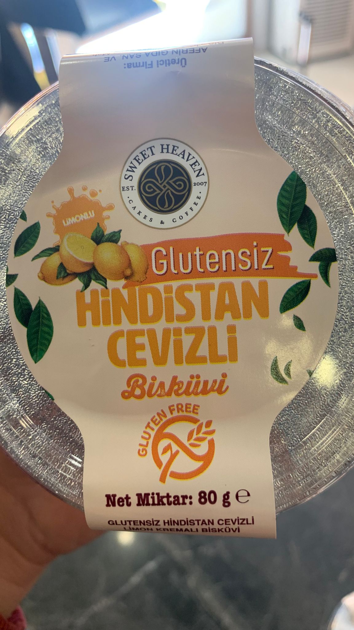 BEYAZ ÇİKOLATALI KURABİYE